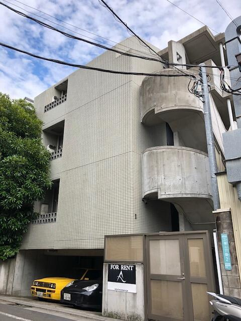 ディム三宿の駐車場| 