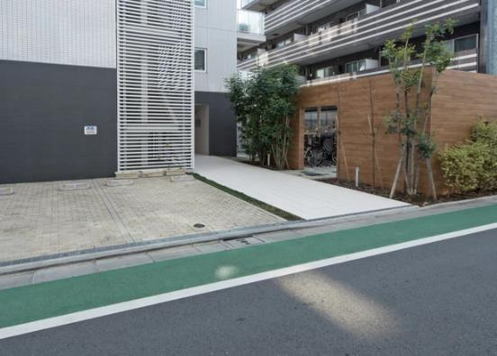 ディアレイシャス三軒茶屋の駐車場