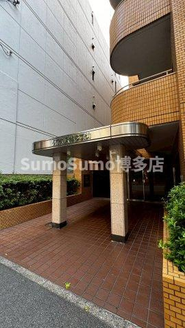 ダイアパレス博多駅前のエントランス|清潔なエントランスです