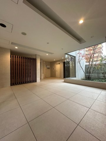 サヴォイ博多エレメンツのロビー