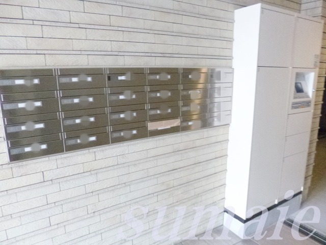 ランドステージ東十条のその他共用部分|便利な宅配ボックス付き！