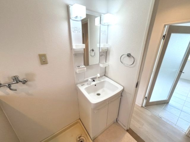 NOBSUN阪急六甲の独立洗面台