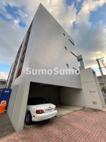 パティオス唐人の外観