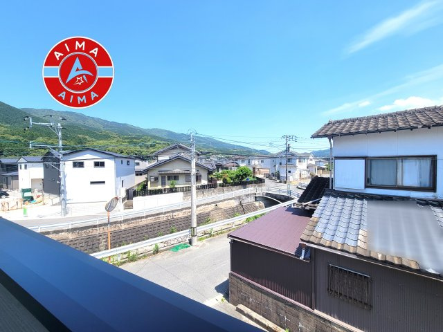 福岡市早良区内野５丁目第1-3棟（2号棟）の展望|窓から緑が見える物件も魅力的です。
