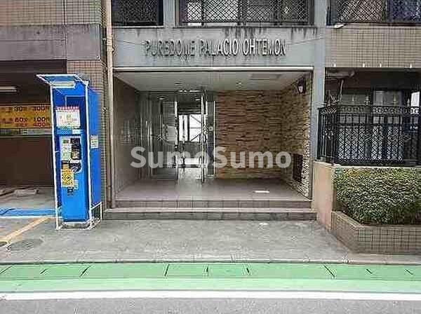 ピュアドームパラッシオ大手門のエントランス