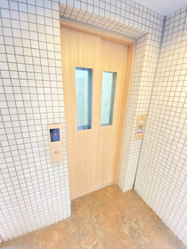 プラチナコート中目黒の外観