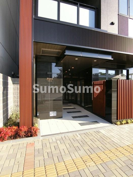 フィオーレ大濠公園のエントランス