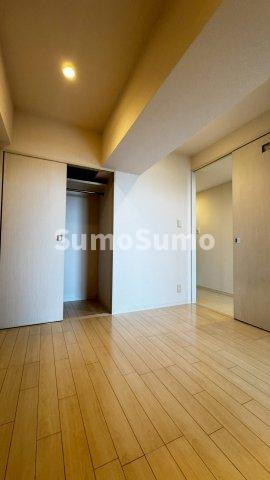 プライムアーバン博多東の寝室