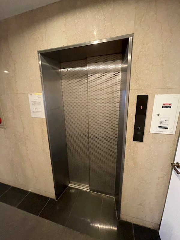 ビュークレスト大橋駅西口の外観