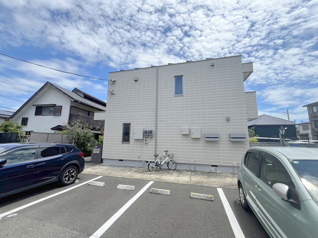メゾン希望ヶ丘のエントランス