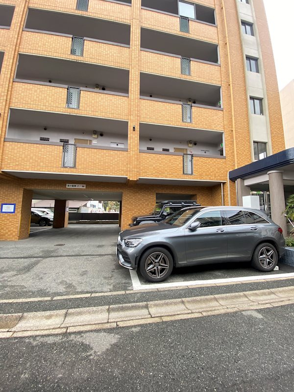 ビジネス・ワン春吉IIの外観