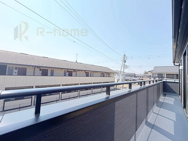 ひたちなか市田彦10期　新築戸建て　2号棟のバルコニー|お布団やラグなどの大きな物も干しやすい広々としたバルコニー！