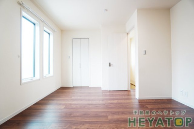 【内装】 | グラシアベル | 洋室８帖