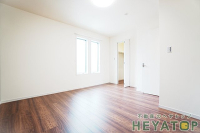 【内装】 | グラシアベル | 洋室８帖