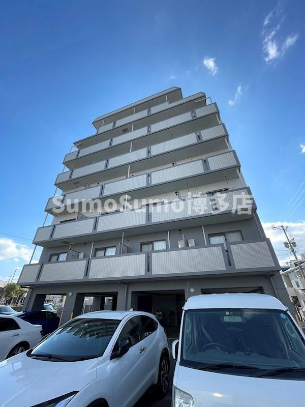 ピュアハイムの外観