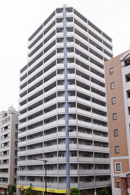 トレステージ目黒の外観