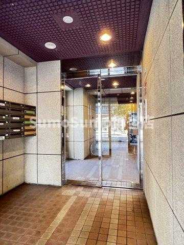 ピュアドームエレガンテ平尾のエントランス