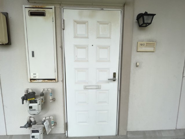 サンビレッジタケウチの玄関