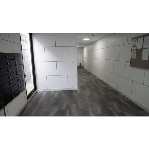 ビュークレスト大橋駅前の外観