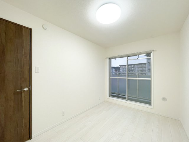 名谷１９団地８５号棟の洋室|北側洋室約6帖