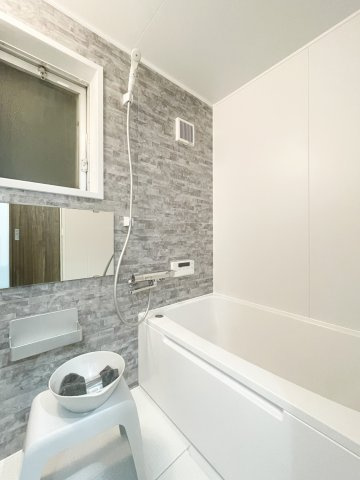 名谷１９団地８５号棟の浴室|浴室に窓あり