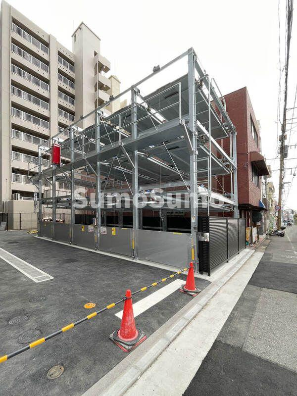 パークアクシス福岡県庁前の駐車場