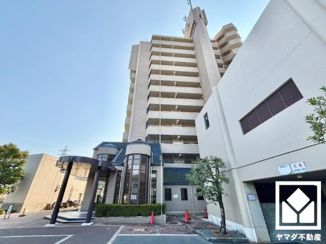 朝日プラザ伏見桂川の外観