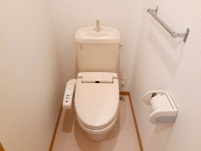 【トイレ】 | フェアリーローズ | 落ち着いたトイレです