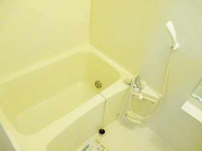 【浴室】 | アキラハイツ | コンパクトで使いやすいお風呂です