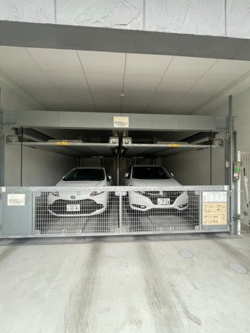 プレスタイル博多NORTHの駐車場