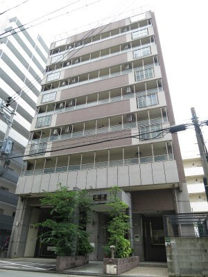 マンション花房の外観