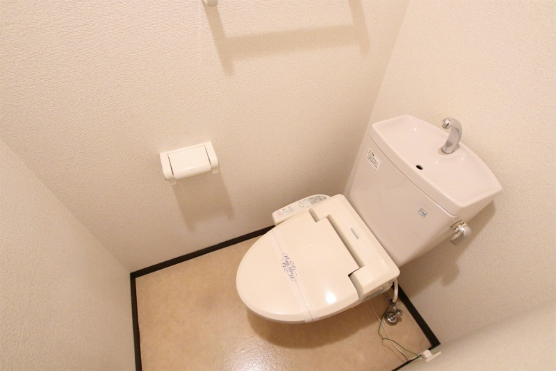 マンション花房のトイレ