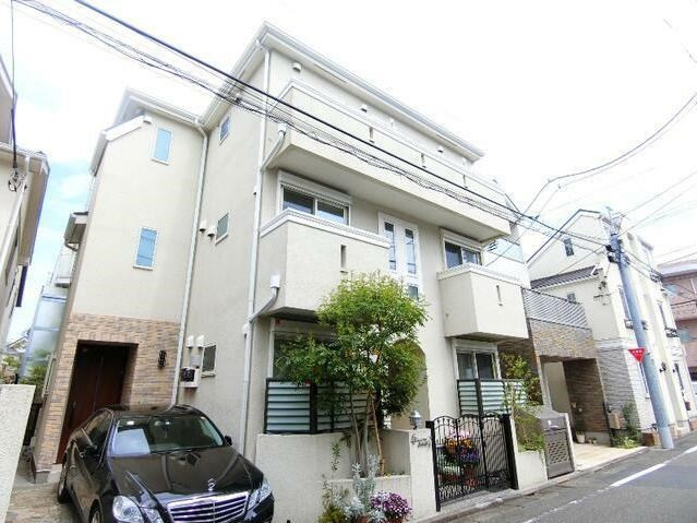 フロレゾン自由が丘の外観