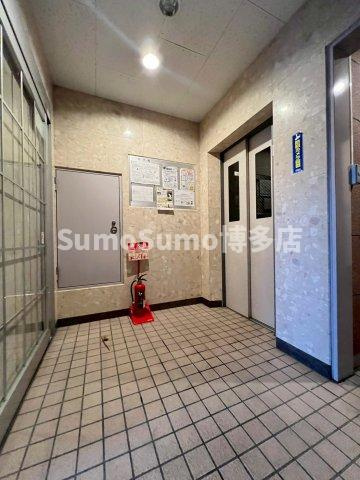 ボンメゾンのロビー|建物の内部です