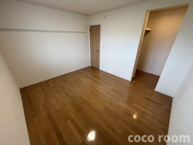 フォレストメゾン　和の洋室