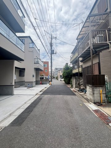 江戸川区平井７丁目　新築戸建て全2棟の前面道路含む現地写真