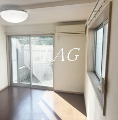 【寝室】 | SunTerrace東 | 寝室です。