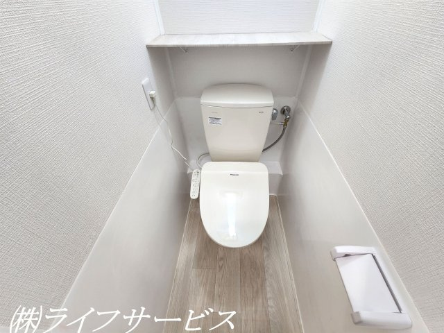 【トイレ】 | メゾン第２新大阪 | 温水洗浄便座付トイレ