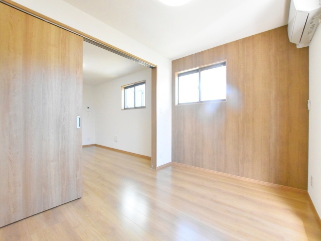 エルジュ港南台の居間・リビング