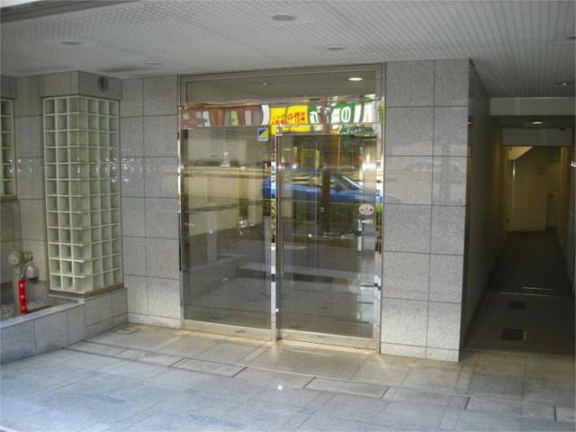 日神デュオステージ笹塚西館のエントランス| 
