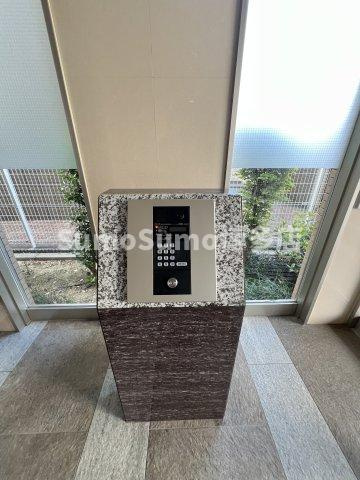ルミエール箱崎駅前のエントランス|落ち着いたエントランスです