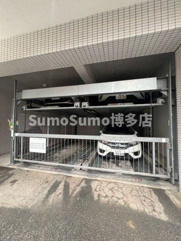 ローズモント・フレア舞鶴の駐車場|駐車場に車を止められます