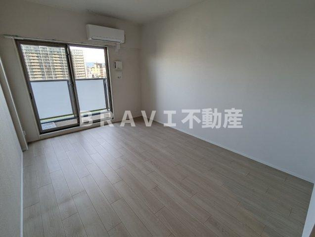 ディクス大阪城EASTレジデンス BRAVI不動産の洋室