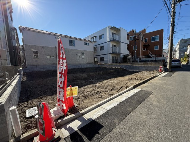 江戸川区平井７丁目29-12の前面道路含む現地写真