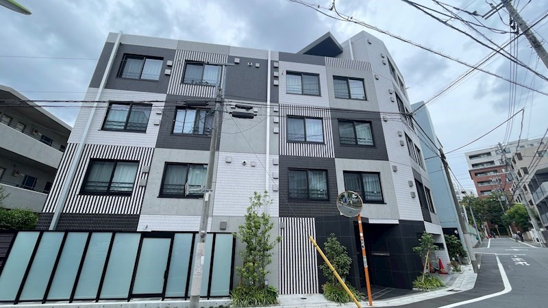 ルネサンスコート桜新町の外観