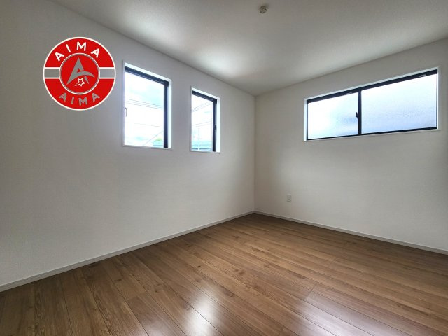 糸島市前原北４丁目第3-1棟（1号棟）の洋室|採光良好な洋室は全居室、複層ガラスの遮熱効果と断熱効果で、一年中快適に過ごせます。
