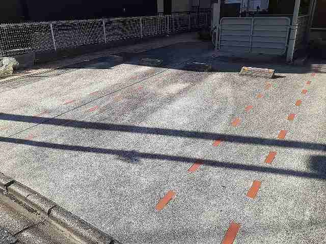 ヌーベル　メゾンの駐車場|駐車場があります