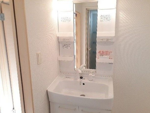 ヌーベル　メゾンの洗面所|使いやすい洗面所です