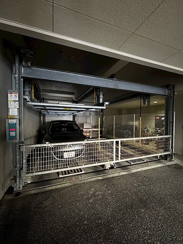 リバティ神屋の外観