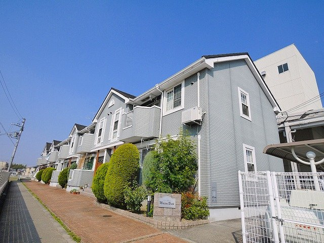 メゾンブローテ